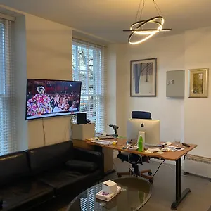 https://westgate-apartments.hotels-newcastle-upon-tyne.com
